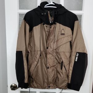 Vintage Sierra Design Black and Tan Windbraker / Made In Canada